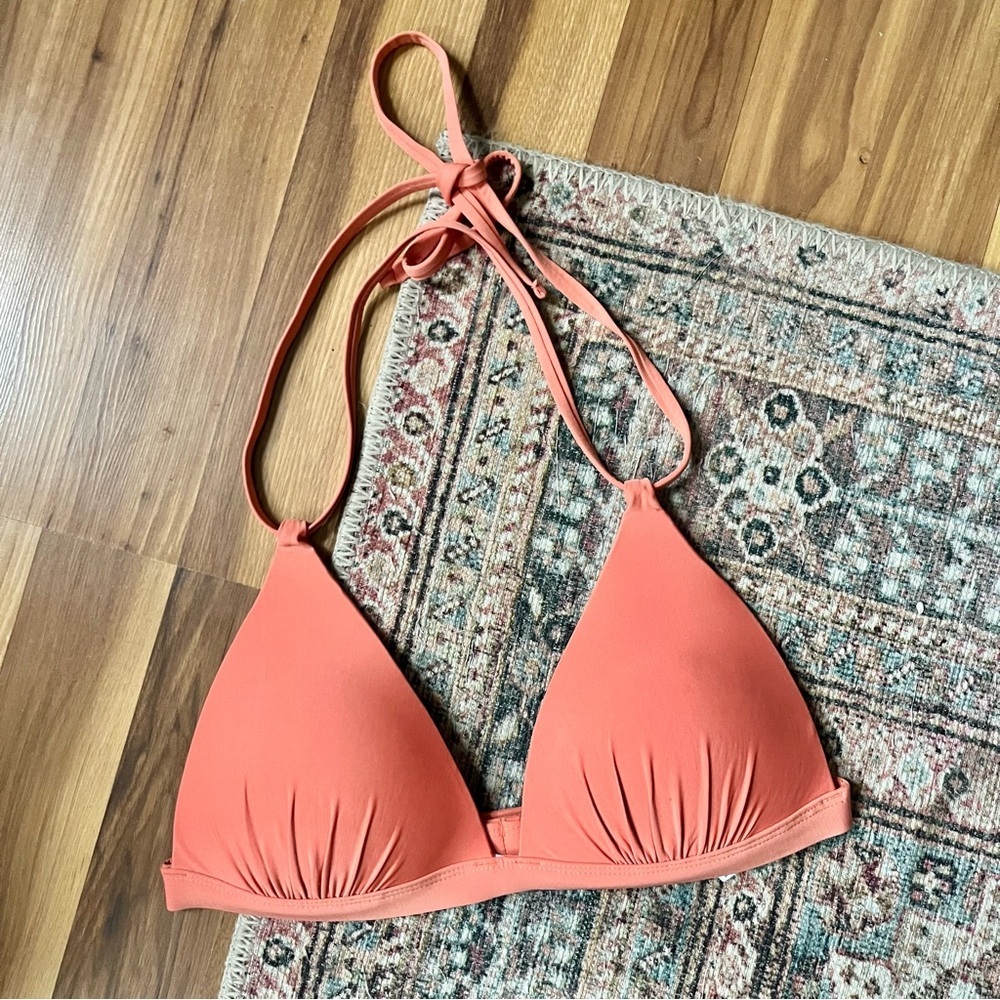 B. SWIM ORANGE DEEP SEA MOLDED HALTER BIKINI SWIM TOP Padded Size Medium - Picture 2 of 9